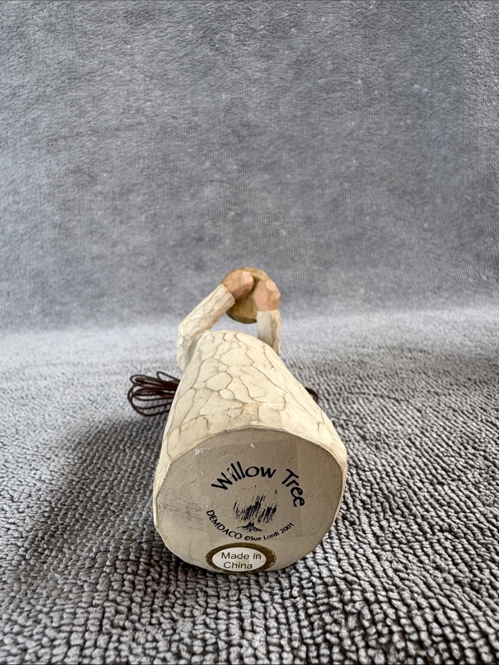 Willow Tree Angel of Healing Figurine by Susan Lordi Demdaco - Picture 7 of 9